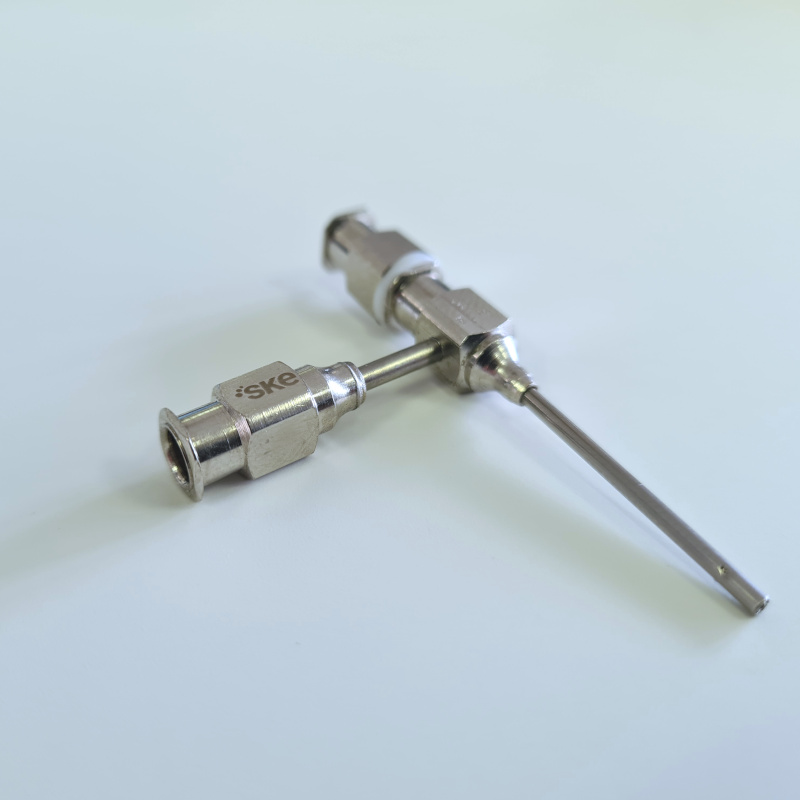 Coaxial needle spinneret